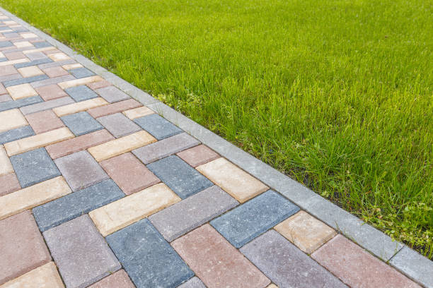 Best Brick Driveway Pavers  in Hiawatha, KS